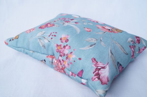 Lavendelkissen Türkise Blüten – weiches Duftkissen mit wunderschönem Blumenmotiv