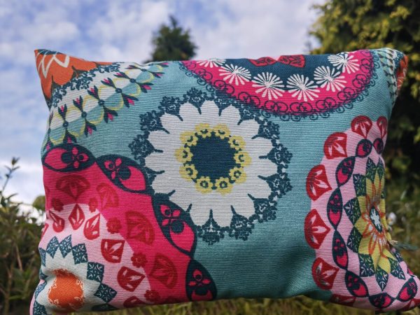 Lavendelkissen mit Mandala – beruhigender Duft und harmonisches Design