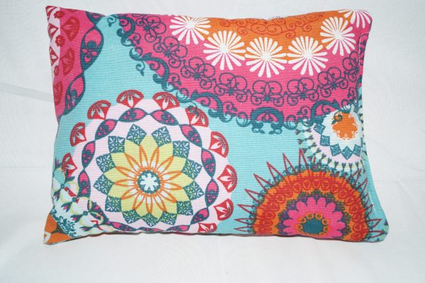 Lavendelkissen mit Mandala – beruhigender Duft und harmonisches Design