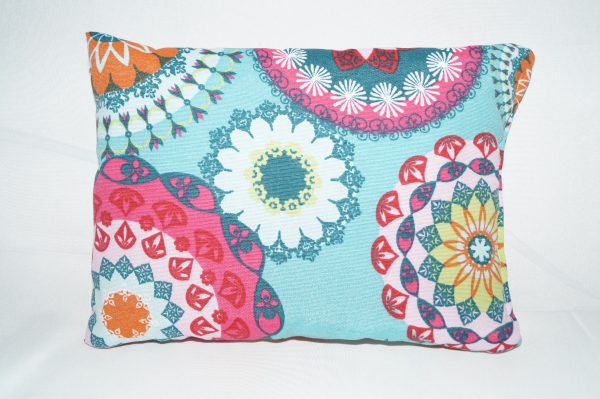 Lavendelkissen mit Mandala – beruhigender Duft und harmonisches Design